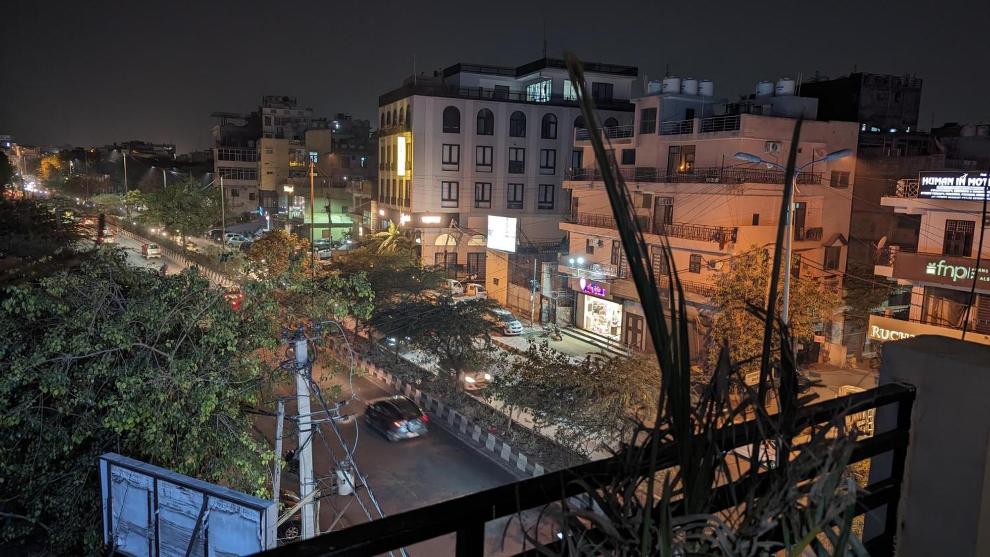 Hotel Aron By The Premium Villa Nueva Delhi Exterior foto